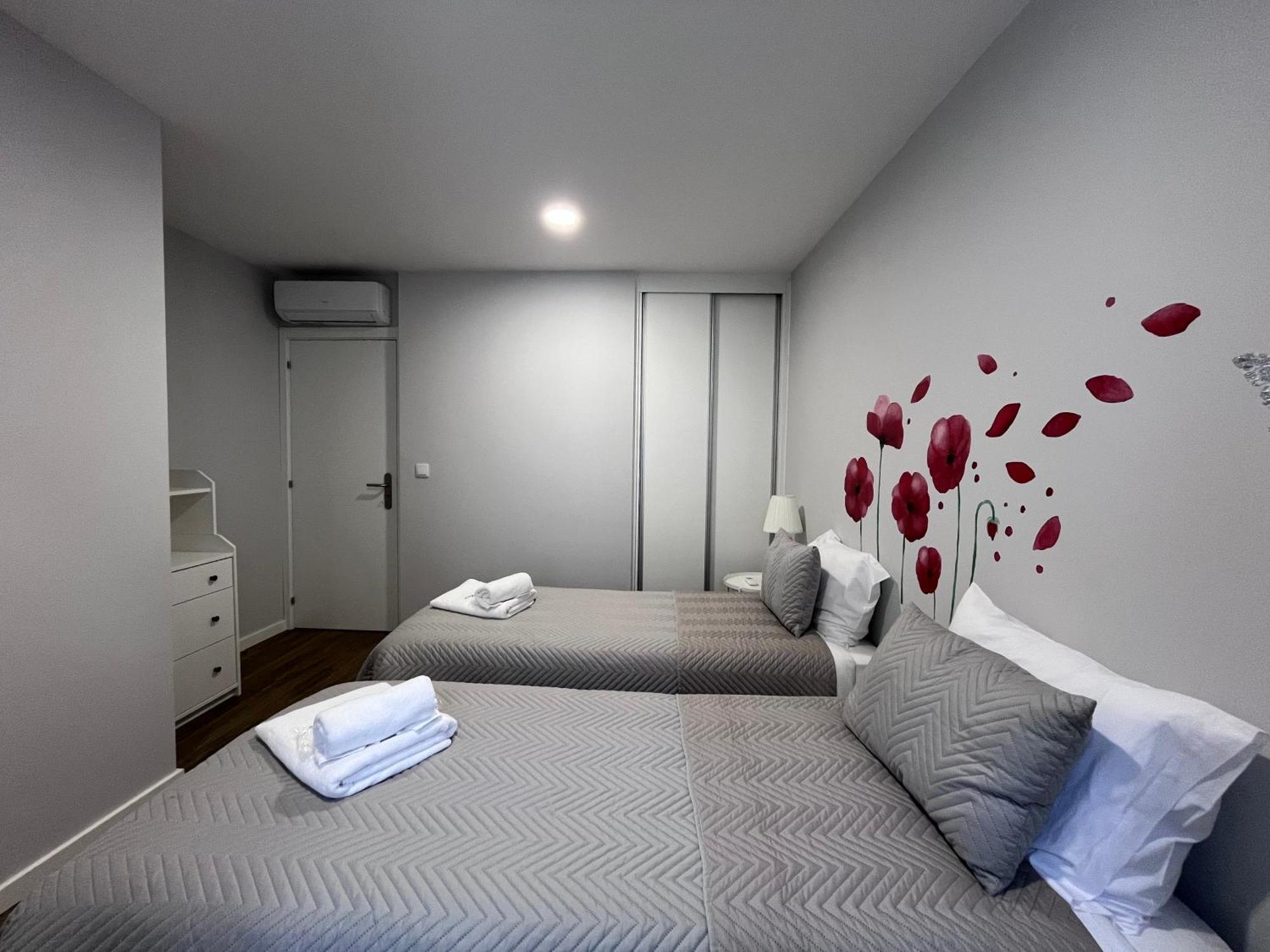 Holiday home Perquilhas House